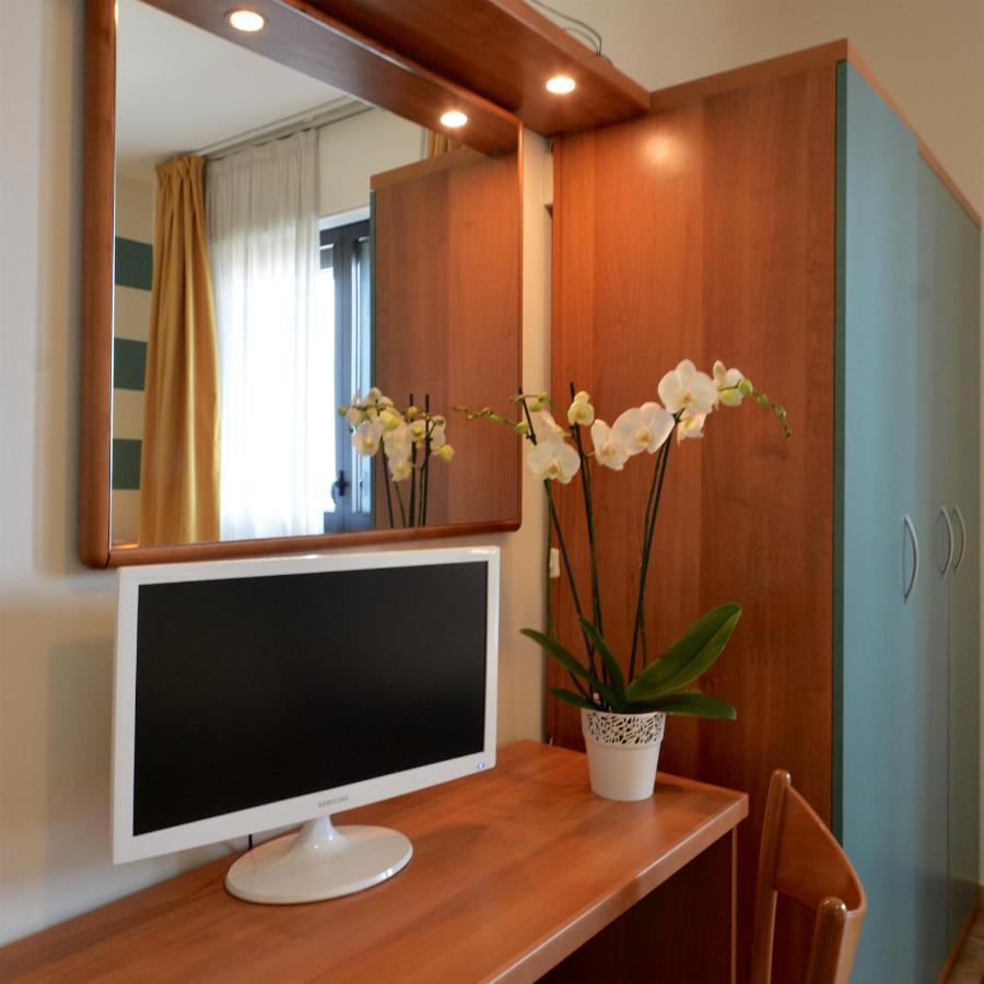 Astor Hotel 3*
